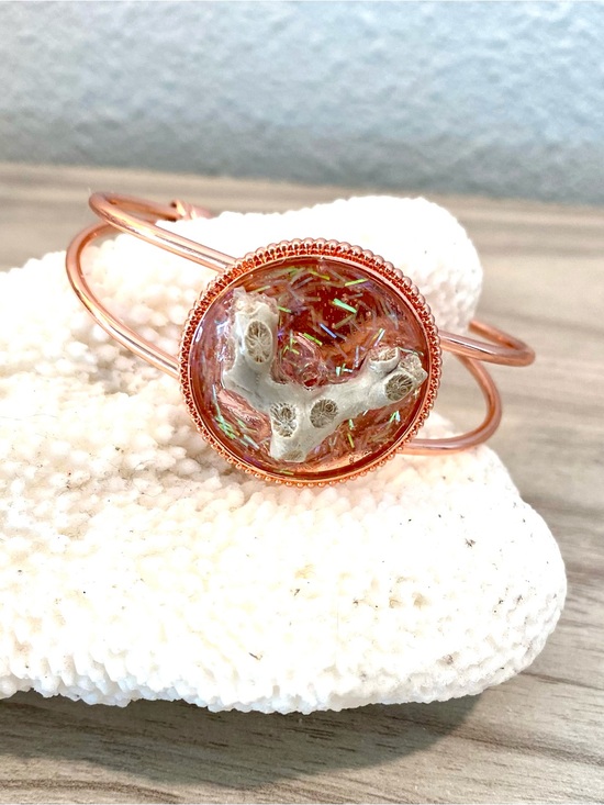 Jewelry - 128. Florida bush Coral Rose Gold Bracelet with resin and iridescent glitter